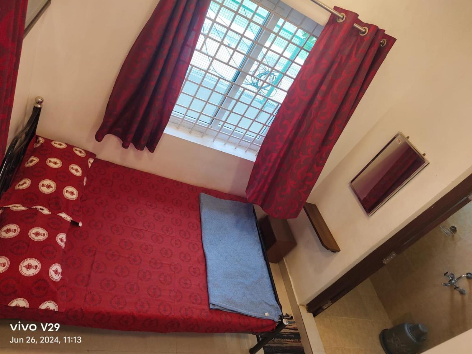 Sree Laxmi Mahal Hotell Thoothukudi Eksteriør bilde